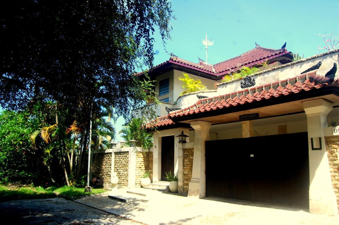 Villa Tentram Puri Gading Jimbaran Exterior foto